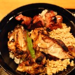 Toriyoshi - 焼き鳥丼