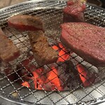 焼肉ホルモン まつとよ苑 - 