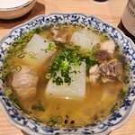 酒と飯 コメマル - 和牛すじ大根
