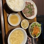 焼肉とワイン 醍醐 - 