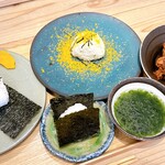 だしとおにぎり 一汁一飯 - 