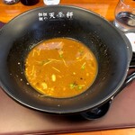 担担麺や 天秤 - スープを残して