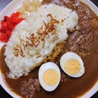 牛すじカレー 小さなカレー家 - 料理写真:並盛り ゆでたまごトッピング