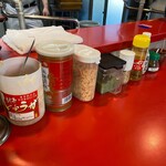 家系総本山 吉村家 - 卓上トッピング