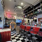 PENNY'S DINER - 