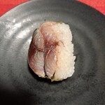 Onisaba - 京都の有名店の鯖寿司も良いが、私の中ではNo.1 の鯖鮨はコレだ。