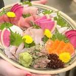 Sakana Shoku Warau Choudo - 産直鮮魚の豪華盛合せ