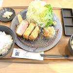 とんかつ 四十三番 松阪店 - 半特ロース・メンチ御膳
