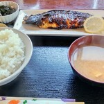 百瀬 - 料理写真:塩サバ焼き