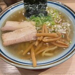 貝 刺身専門店 しらはら 関内 - 貝出汁塩らぁー麺