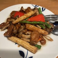 個室中華 頤和園 溜池山王店 - 