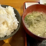 Ryoushi No Ie Meshi Eishim Maru Nagura - 大盛ご飯と美味しいわかめのお味噌汁❗️