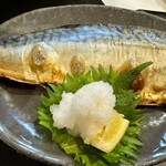 漁師の家めし 英進丸 名倉 - 大ぶりの塩サバ❗️