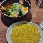 札幌ドミニカ - 特選チキンと12種類の野菜カリー