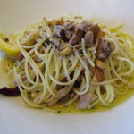 GRAND DELI - 鰯、まつの実、かぼすのペペロンチーノです。