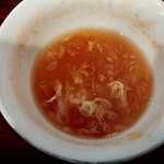 四川料理 味苑 - トマト風味のスープ