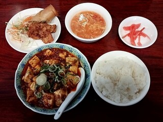 Shisen Ryouri Mien - 麻婆豆腐定食