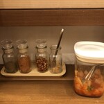 レインボウスパイス - スパイス　左から3つ目がお気に入り