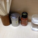 ラーメン二郎 - 卓上味変調味料