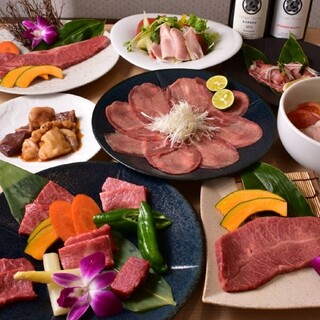 Two types of courses including Wagyu beef short ribs are perfect for banquets ♪ All-you-can-drink is also available