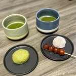 口福堂 - 料理写真:『ずんだおはぎ』
『くるみ大福』
『焦がし醤油だんご』