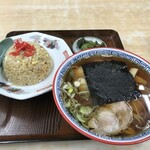 東中軒 - 料理写真:半セット：1,050円