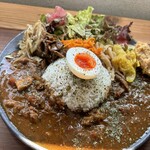 アパートメント - スパイシーチキンカリー