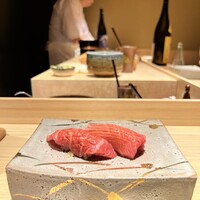 鮨 由う - 