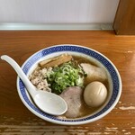 鶏だしらーめん蒼生 - 醤油ラーメン麺普通盛り味玉