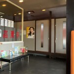 高麗亭 - 店内
