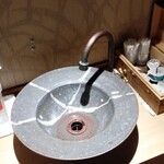 新橋 天鮨 - 手洗い器
