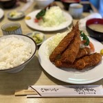 弥次喜多 - 料理写真:・魚 ミックスフライ定食 1,150円/税込