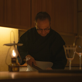 吉田善兵衛氏（ヨシダゼンベイ）−”理を料る”を追求する人