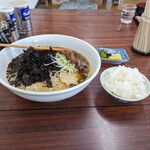 231438541 - 岩海苔ラーメン+チャーシュー+半ライス。