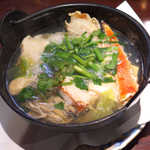 四季食菜　安田 - かに鍋の身を取るのは、少し骨が折れる。牡蠣も入ってる