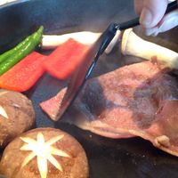 モリタ屋 東京丸の内店 - １枚１枚焼いてくれます