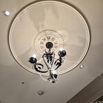 銀座トリコロール 玉川高島屋SC店 - 狭い店舗ながら調度品は素晴らしいのひとこと