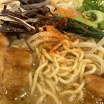 北のらー麺 らう家 - 赤化粧！