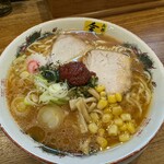 中華そば 金ちゃん - 辛みそラーメン900円