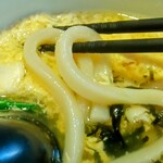 若鯱家 - 極太うどん、たまに細長い麺が!手切りかな?