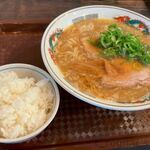 ラーメン食堂 麺ごころ - 料理写真: