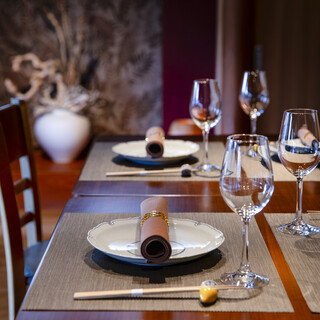 北川シェフの自宅に招かれたようなくつろぎのひと時