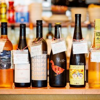 Red, white and orange natural wines carefully selected by our sommelier
