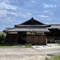 AKAI - 外観