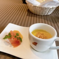 IL PINOLO 銀座 - 