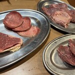 焼肉一心たん助 - 