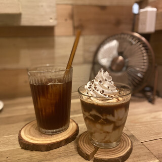 ネガティブカフェ バー モリオウチ_1