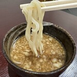 Menshou Mutuki - 菅野製麺所の特製麺。つけダレも美味しい。