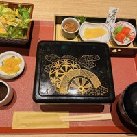 個室和食 肉割烹 吟次郎 品川駅前店 - 