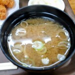 Kicchinyorozuya - エビフライ食べ放題定食の味噌汁
